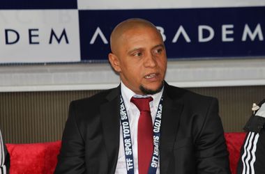 Roberto Carlos: a fociból szerzett vagyonom 99 százalékát elvesztettem