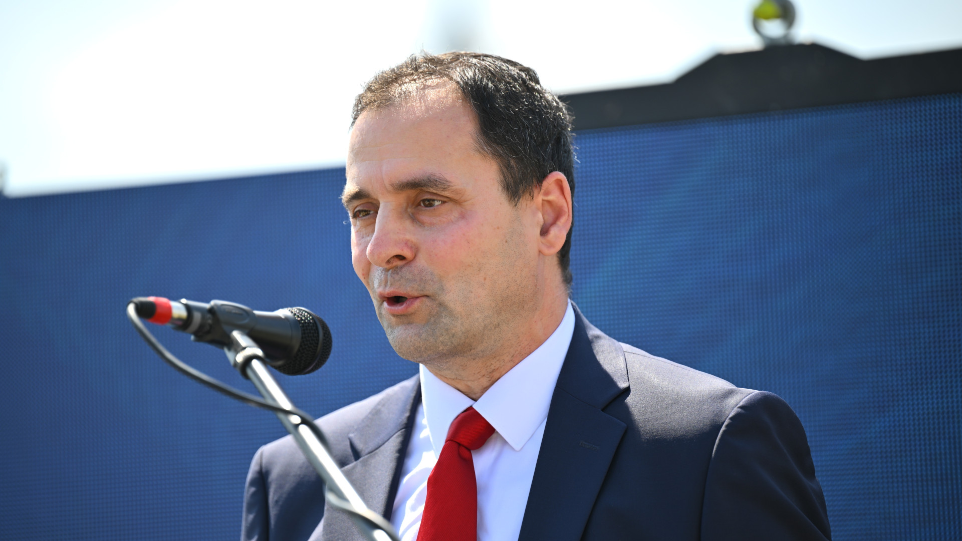 Az EKR módosítása iparági egyeztetések után, a változás a lakosságot is érinti