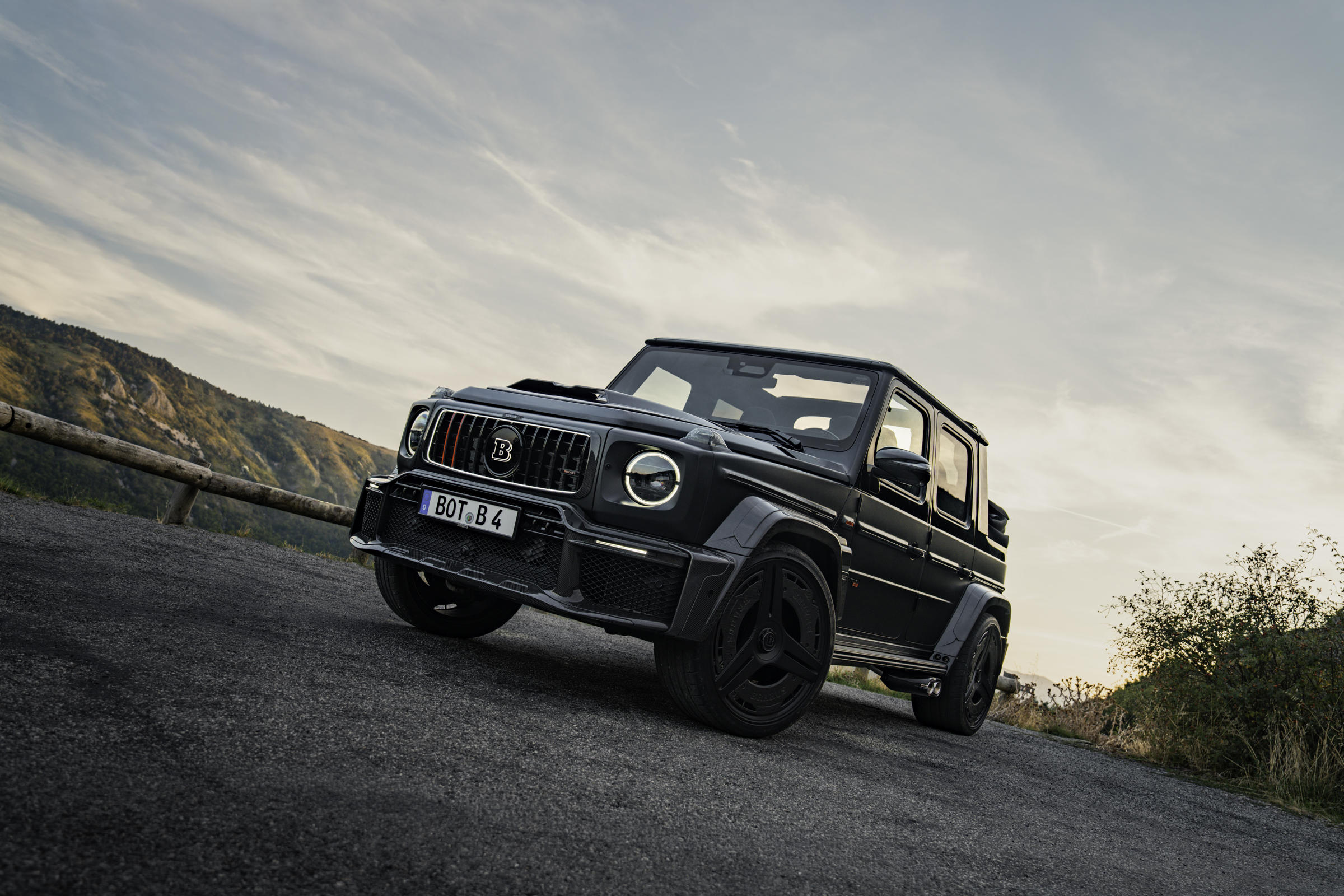 A Brabus sok munkával stílusosabb külsőt adott csúcsterepjárójának