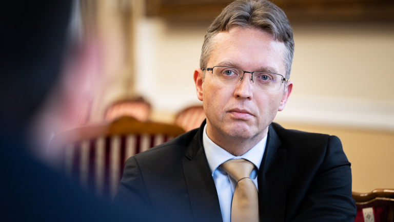 Hankó Balázs fogdában várja a fejleményeket, állítja a TV2