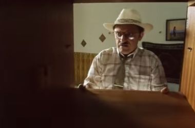 Szacsvay László havi egymillió forintból él, de szerinte a kitüntetés nélkül bajban lenne