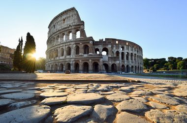 Tragikus balesetben meghalt egy munkás, a Colosseum szerdán zárva tart