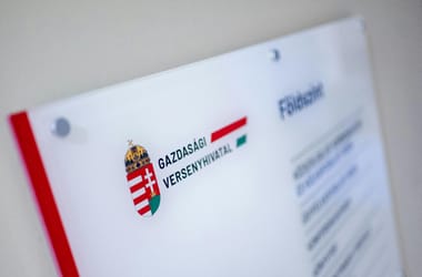 A G7 szerint a Fidesz 16 éves kormányzása alatt a GVH a NER játékszerévé vált