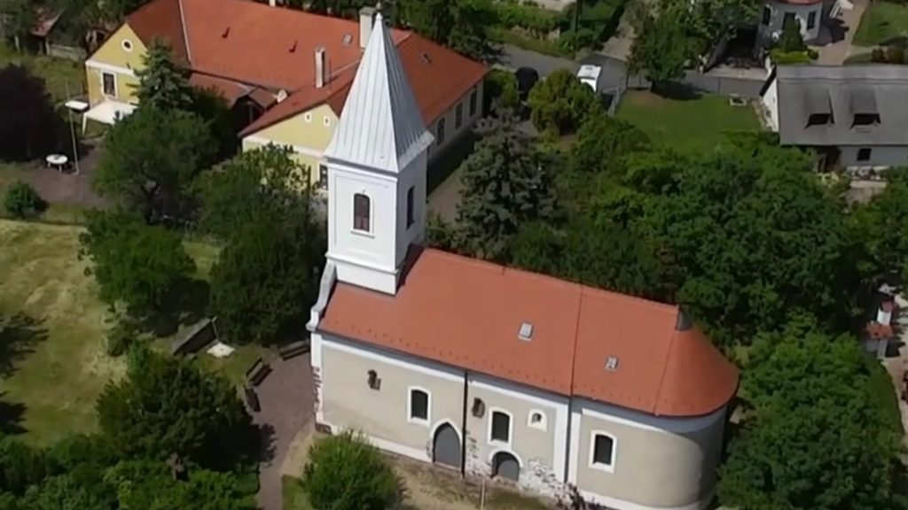 Az ügyészség 35 év után életfogytiglant kért a paloznaki plébános megölésével vádoltra