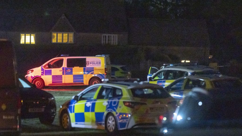 Öt férfit tartóztattak le terrorcselekmény előkészülete miatt a RAF reptér közelében