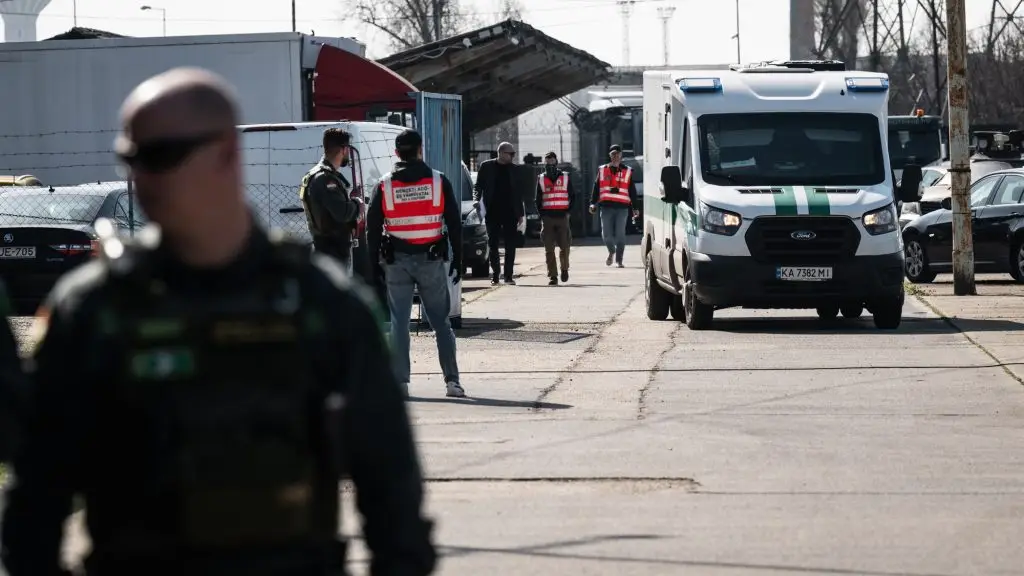 A NAV meneszti bűnügyi igazgatóját, aki az aranykonvoj-napi tragikus bulin volt