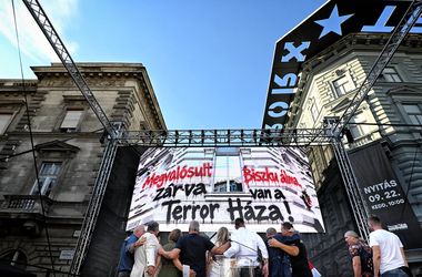 A Fidesz stratégiája kifulladt, de a komcsizást folytatja