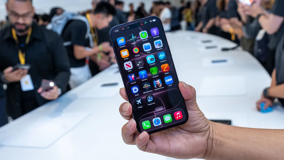 Az Apple új iPhone-funkciót adott a kaotikus fotótárak rendezésére
