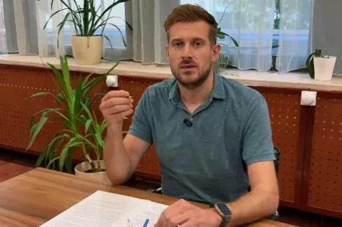 Szabó László: a cég székházában készítettem politikai promóvideót