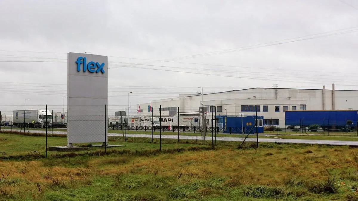 A Flex sárvári üzeméből akár kétezer dolgozót is elküldhetnek