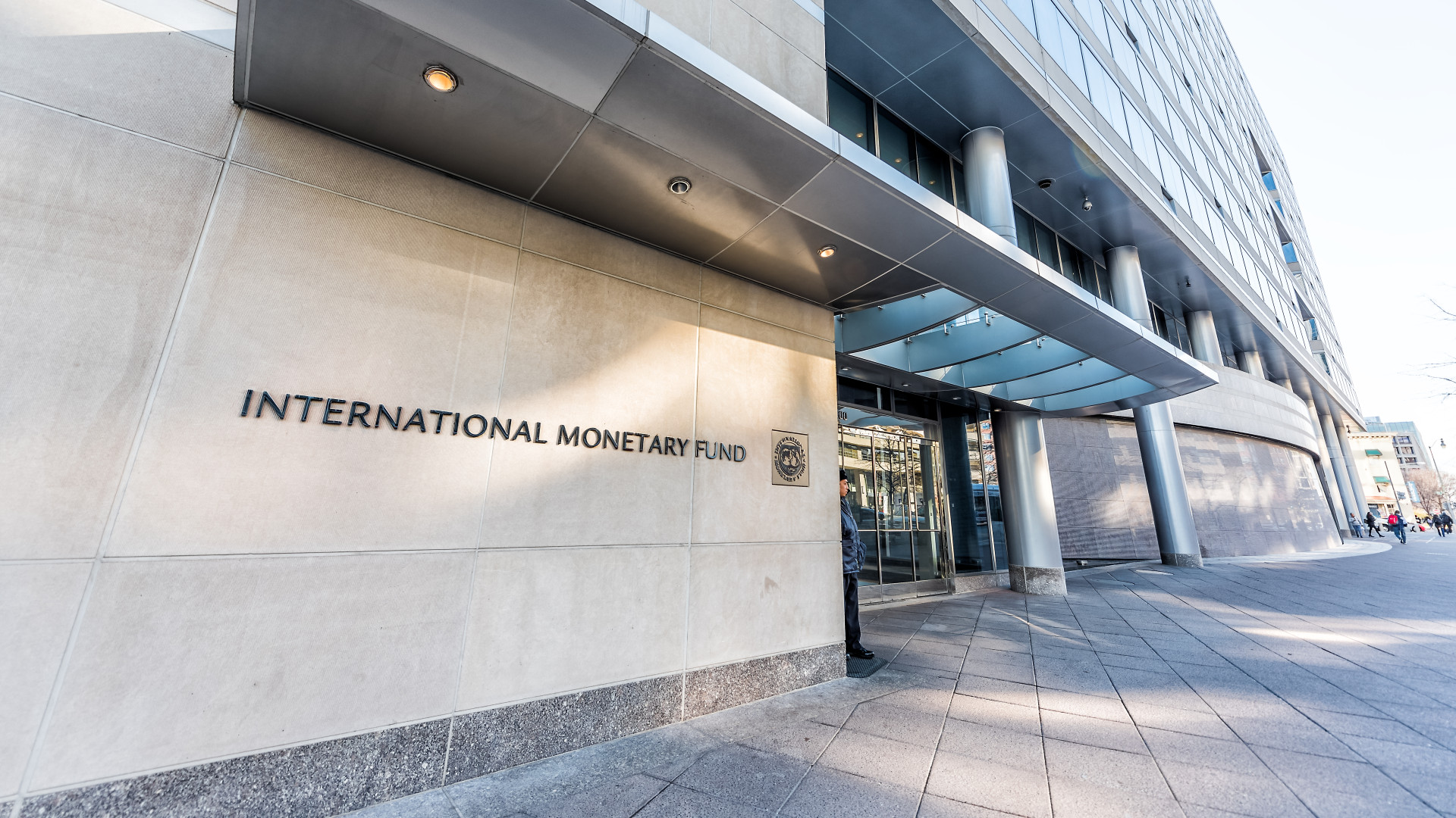Az IMF szerint megnőttek a globális pénzügyi stabilitási kockázatok