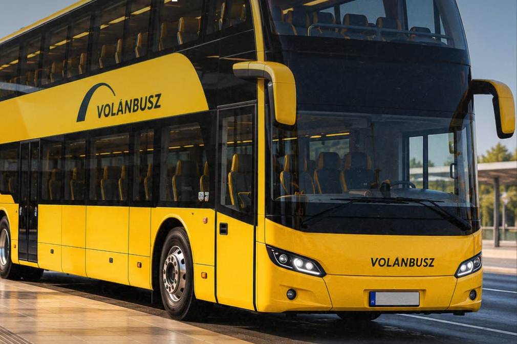 Vitézy Dávid több mint 100 emeletes és 250 csuklós busz beszerzését jelentette be