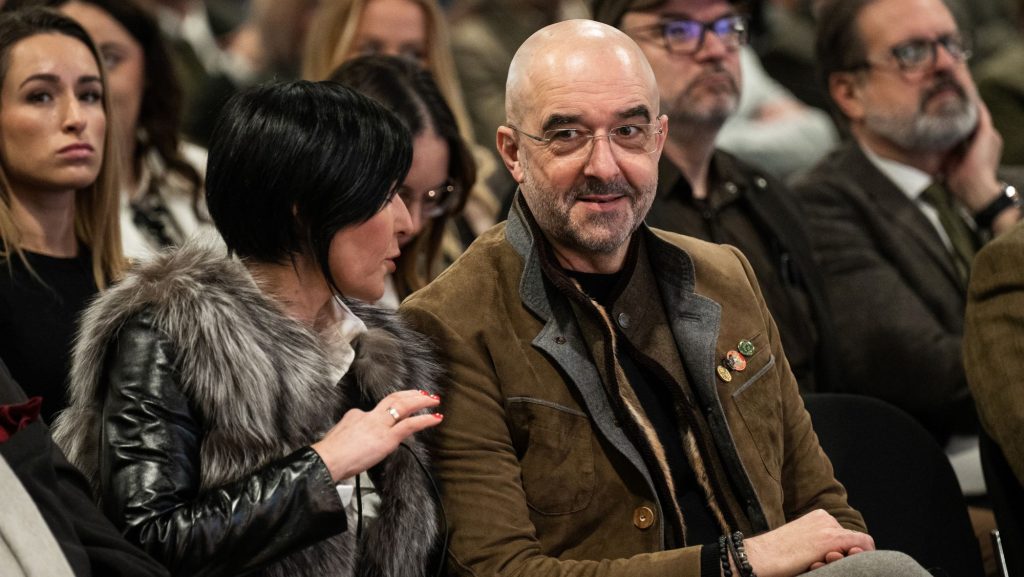 A MAVIR vizsgálatot indít a 713 milliós takarítási megbízás miatt, amelynél versenytársakat kizártak