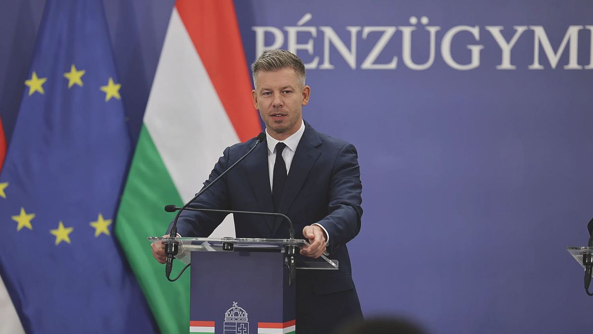 Origo: a kormány kivezeti a családi adókedvezményt, 2,5 milliónak adójóváírást vezetne be