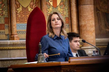 Forsthoffer Ágnes hétfőn kiegészítő tájékoztatást nyújt be a vagyonbevallásához