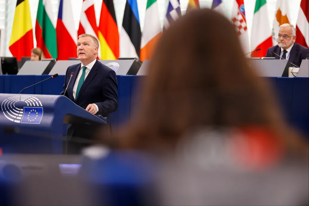 Az EU stratégia bemutatásával reagál a tagállami lobbiszabályok és vagyonbevallások hiányosságaira