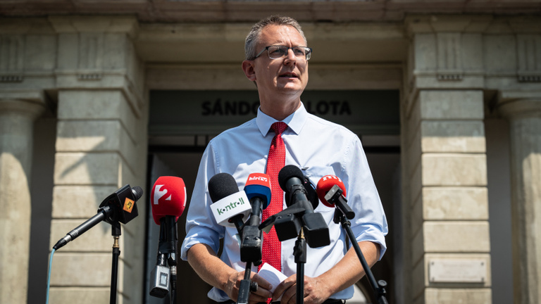 Rétvári: genderkörlevelet kaptak az egyházi iskolák, a minisztérium tagadja a listázást