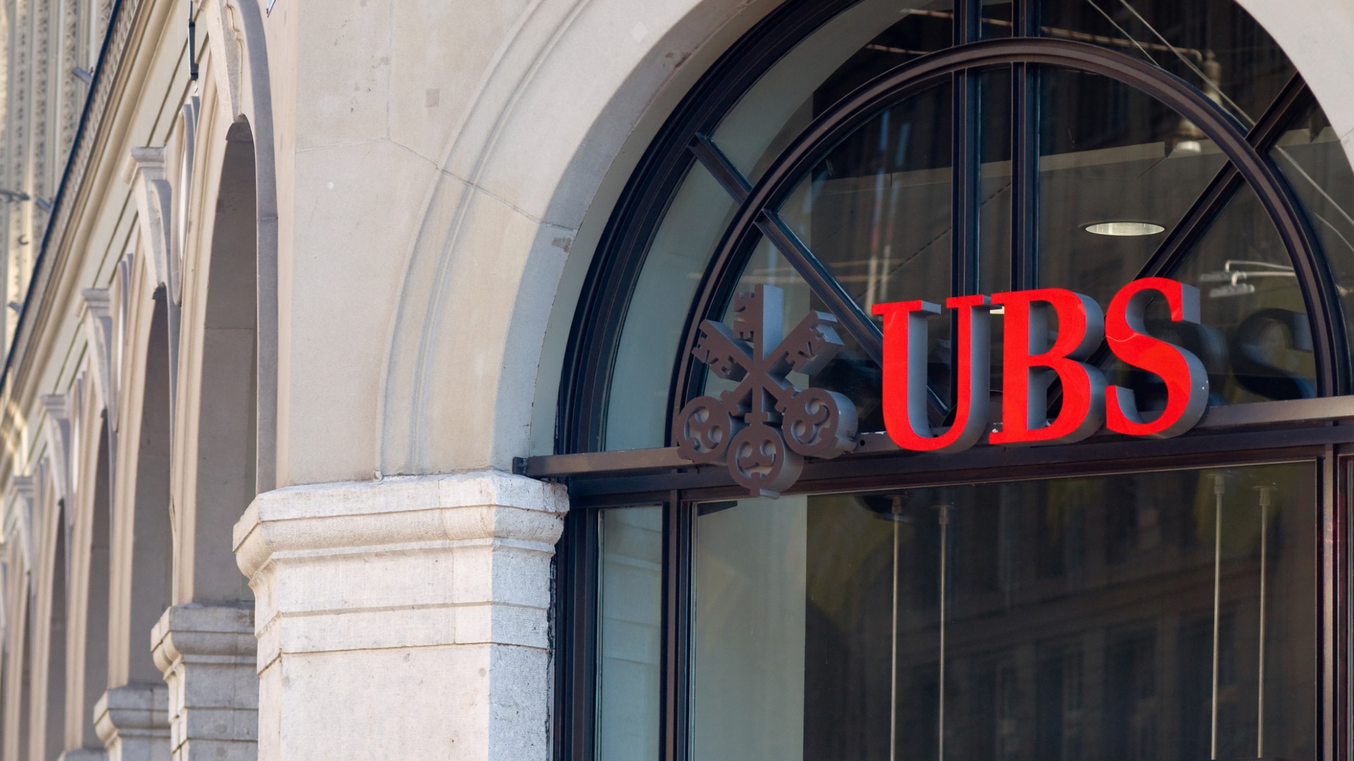 Az UBS készültségi terveket dolgoz ki, és akár elköltöztetheti a székhelyét Svájcból