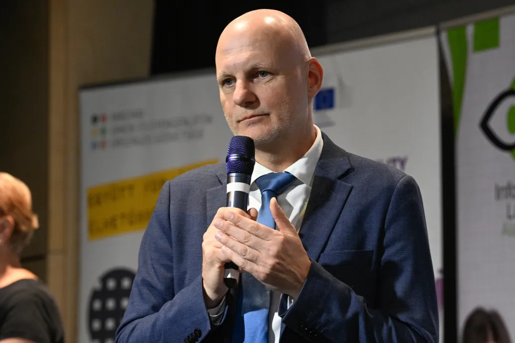 Feljelentést tett a minisztérium, mert túlárazott szerződéseket és vitatható teljesítéseket találtak