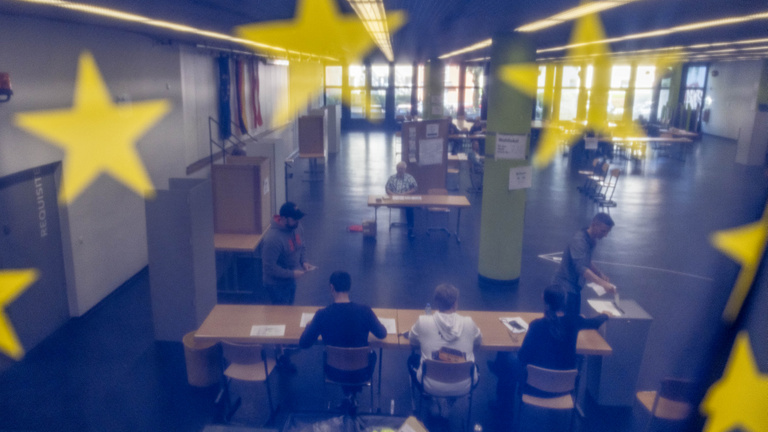 Az ügyészségtől már folyamatban lévő ügyeket is elvehetnek az Alaptörvény módosítása után
