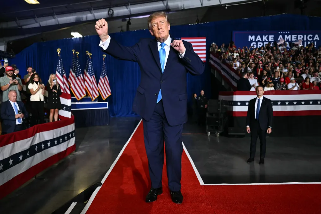 Trump: a háború hamar véget ér, egy kis áremelkedés a világ biztonságáért nem nagy ár
