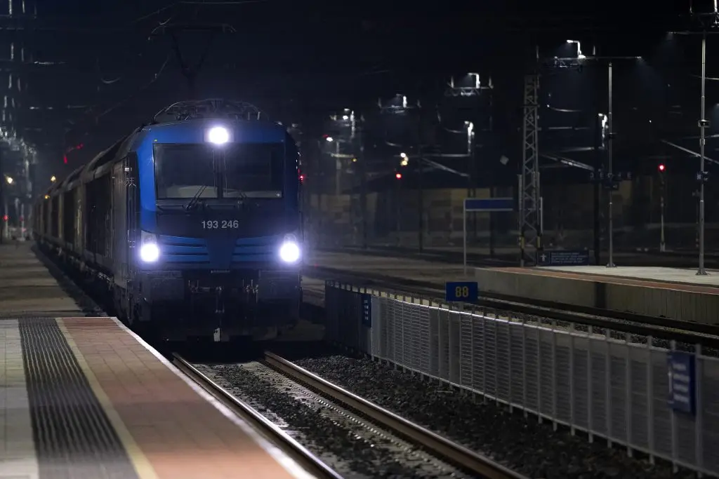Megvan a dátum: december 13-án érkezhet először a Keletibe a belgrádi expressz