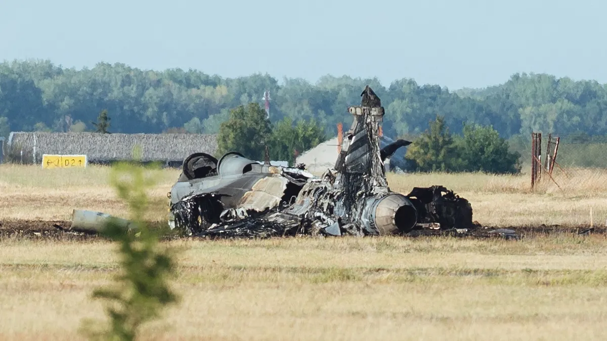 A jelentés hiányában egyelőre nem tudni, miért zuhant le a Gripen
