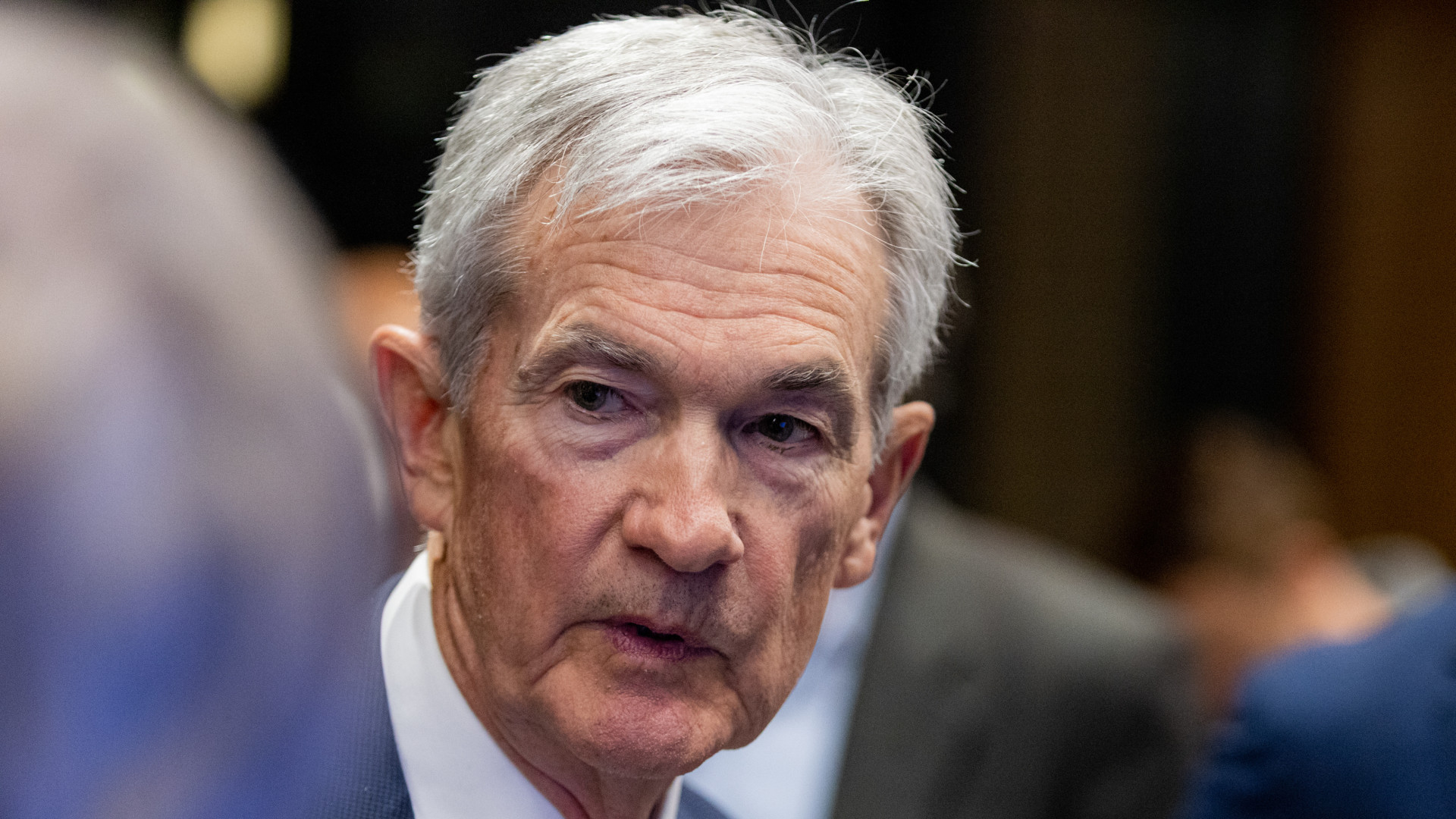 Powell távozását követelik, mert a jelenléte szerinte aláássa a Fed függetlenségét