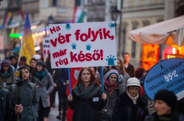A VIII. kerület képviselő-testülete együttműködést köt a családon belüli erőszak ellen