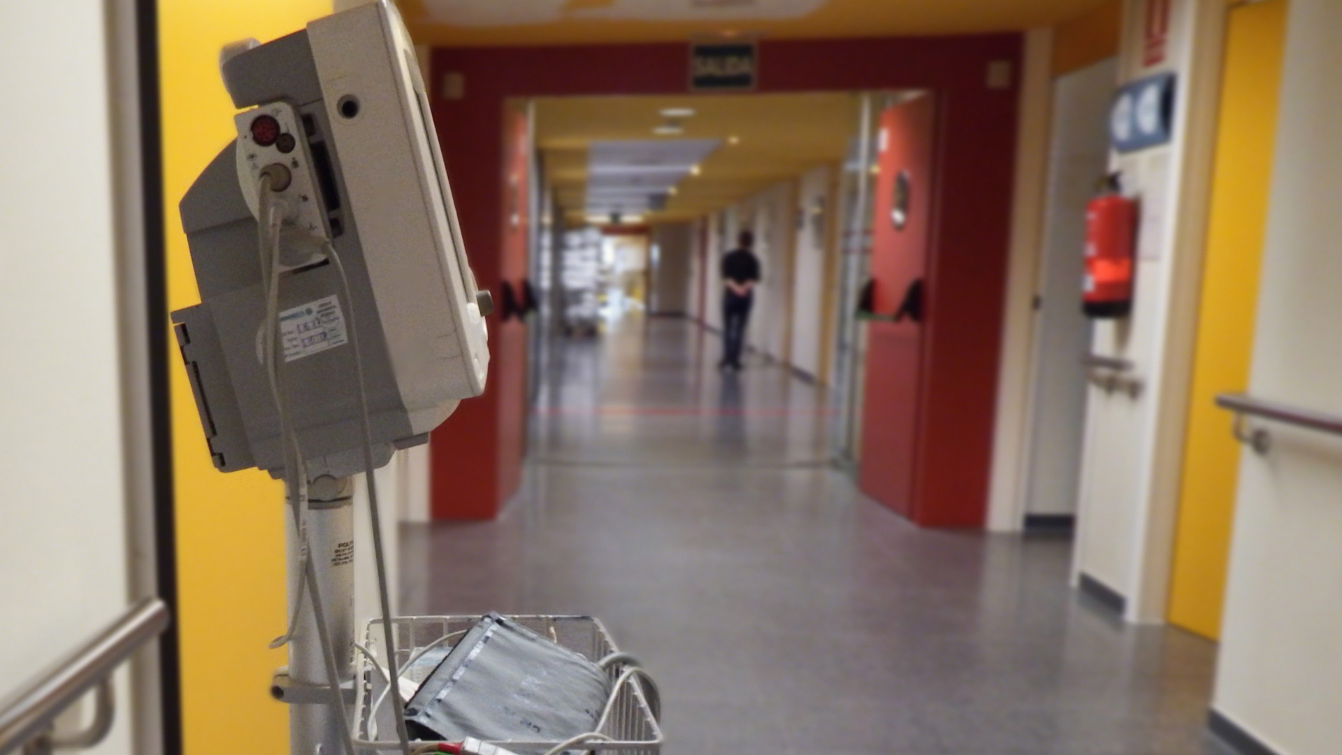 Budapesti belgyógyászatokon 750 beteg elhelyezése vált problémássá, a miniszter egyeztet