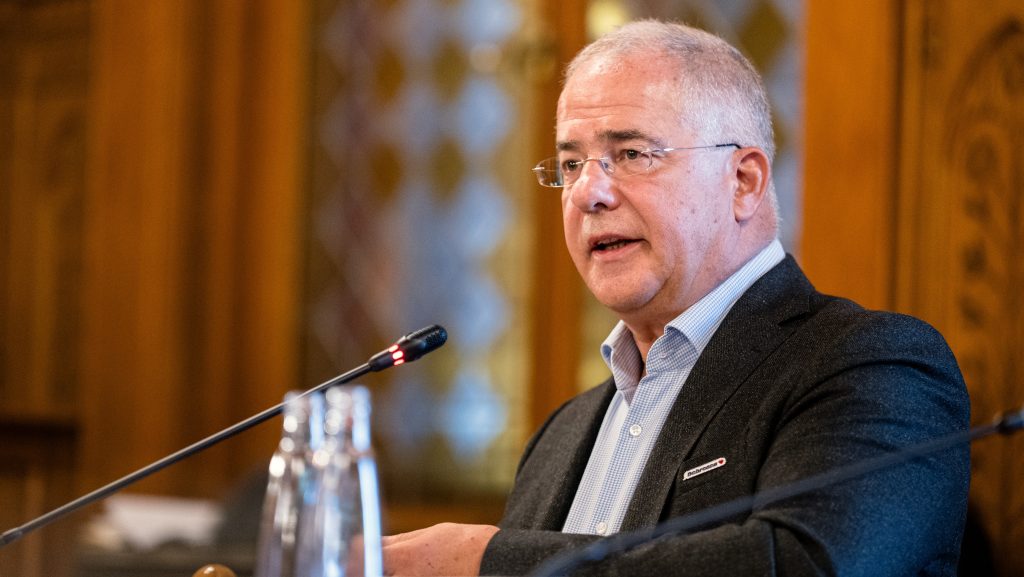 Kósa Lajos szerint a kormány ezzel a kudarcairól tereli el a figyelmet