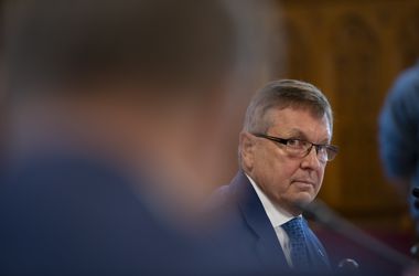 Matolcsy őrizetbe vétele a nemzeti ünnep előtt a FAZ szerint jelképes politikai győzelem