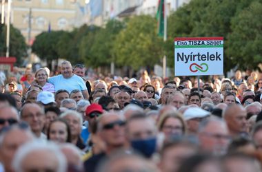A helyiek szerint vagy tisztább a levegő, vagy a Fidesz alatt nem enyhült a félelem