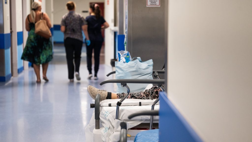 Az OKFŐ felmentette a jászberényi kórház főigazgatóját, pályázatot írnak ki az állásra