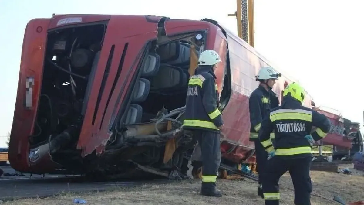 Tizenkét ember halálával gyanúsított lengyel sofőr letartóztatásban marad