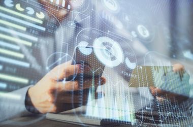 Az EP költségvetési tárgyalói: tech-adóval védenék az uniós támogatásokat