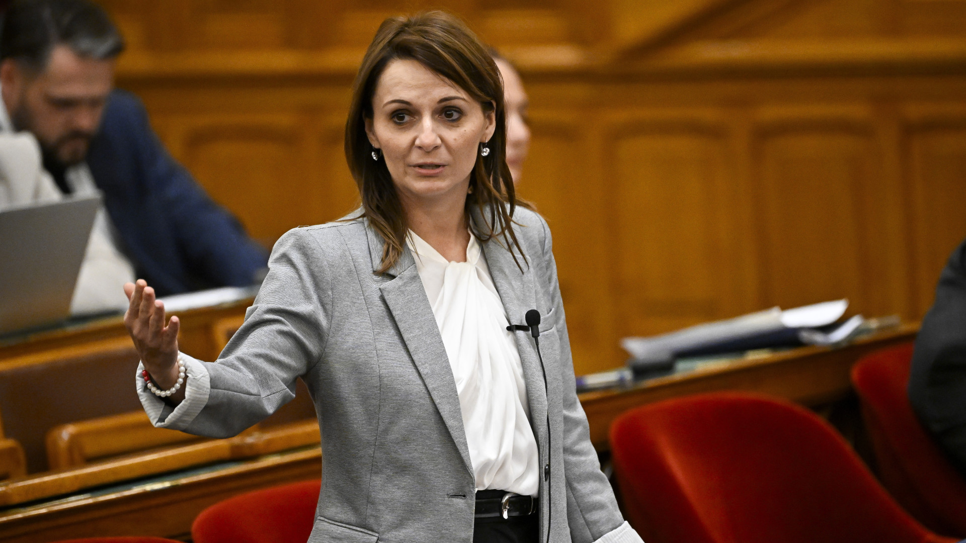 Lőrincz Viktória: minimum 15 százalékos csökkentés lesz, de tárgyalási alapnak tekintem