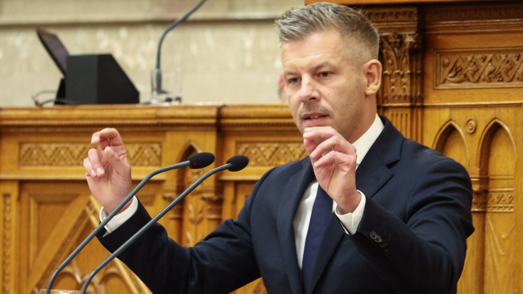 Magyar Péter szerint átcsoportosított források jutnak oktatásra, egészségügyre és a családokra