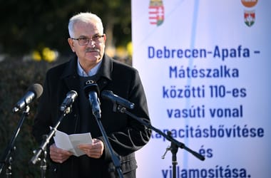 Simon Miklós: gyanúsítottként hallgatták ki az ügyészségen