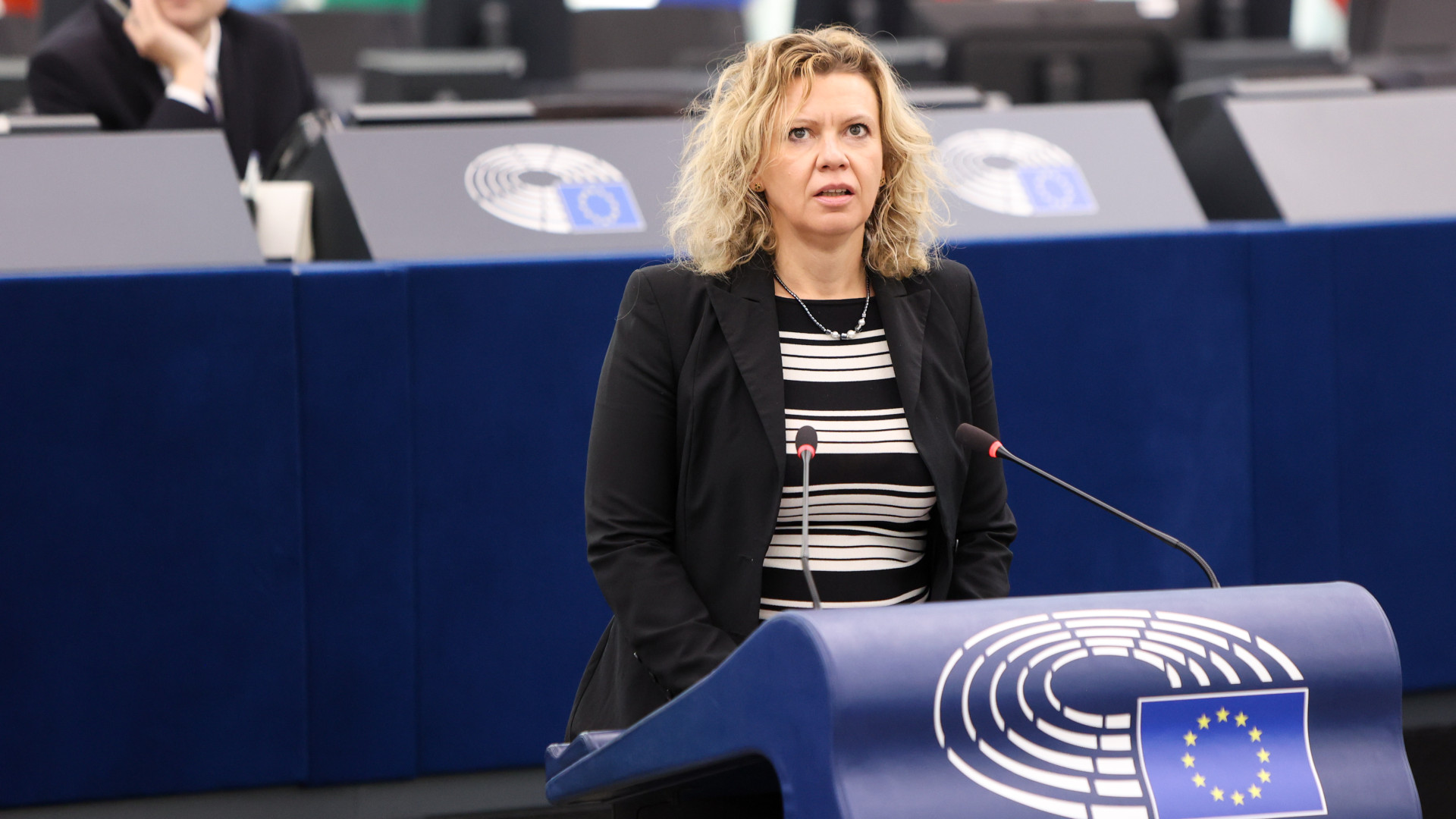 Az EP elfogadta a Tisza képviselője jegyezte társaságiadó-jelentést