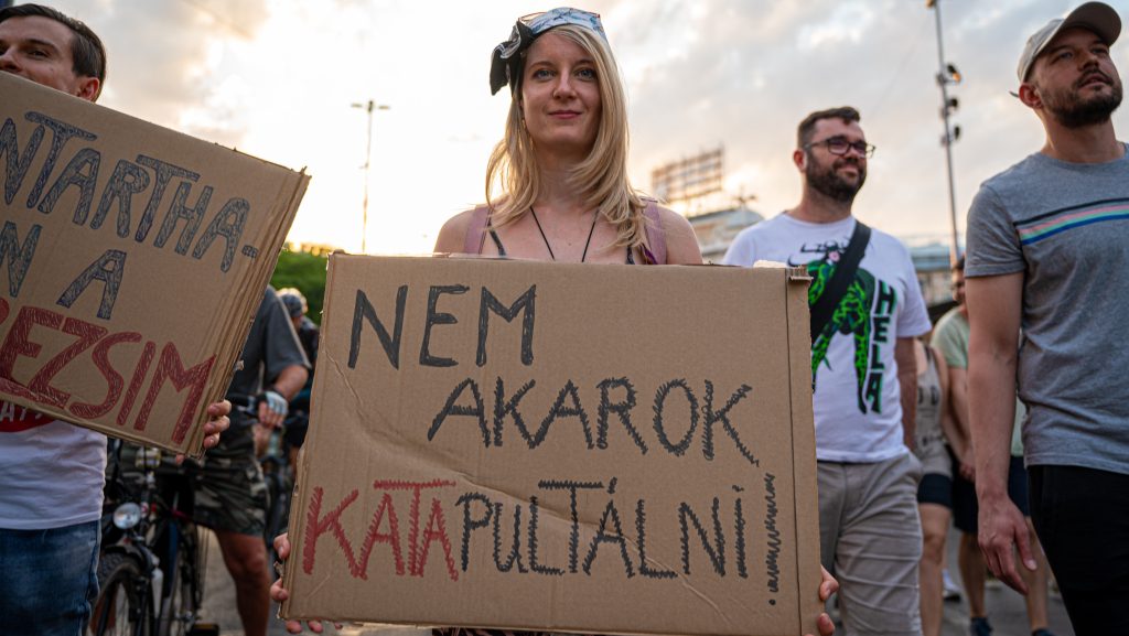 Az új kata-tervezet miatt az ügyvédek továbbra sem választhatják a katát, szerint a kamara