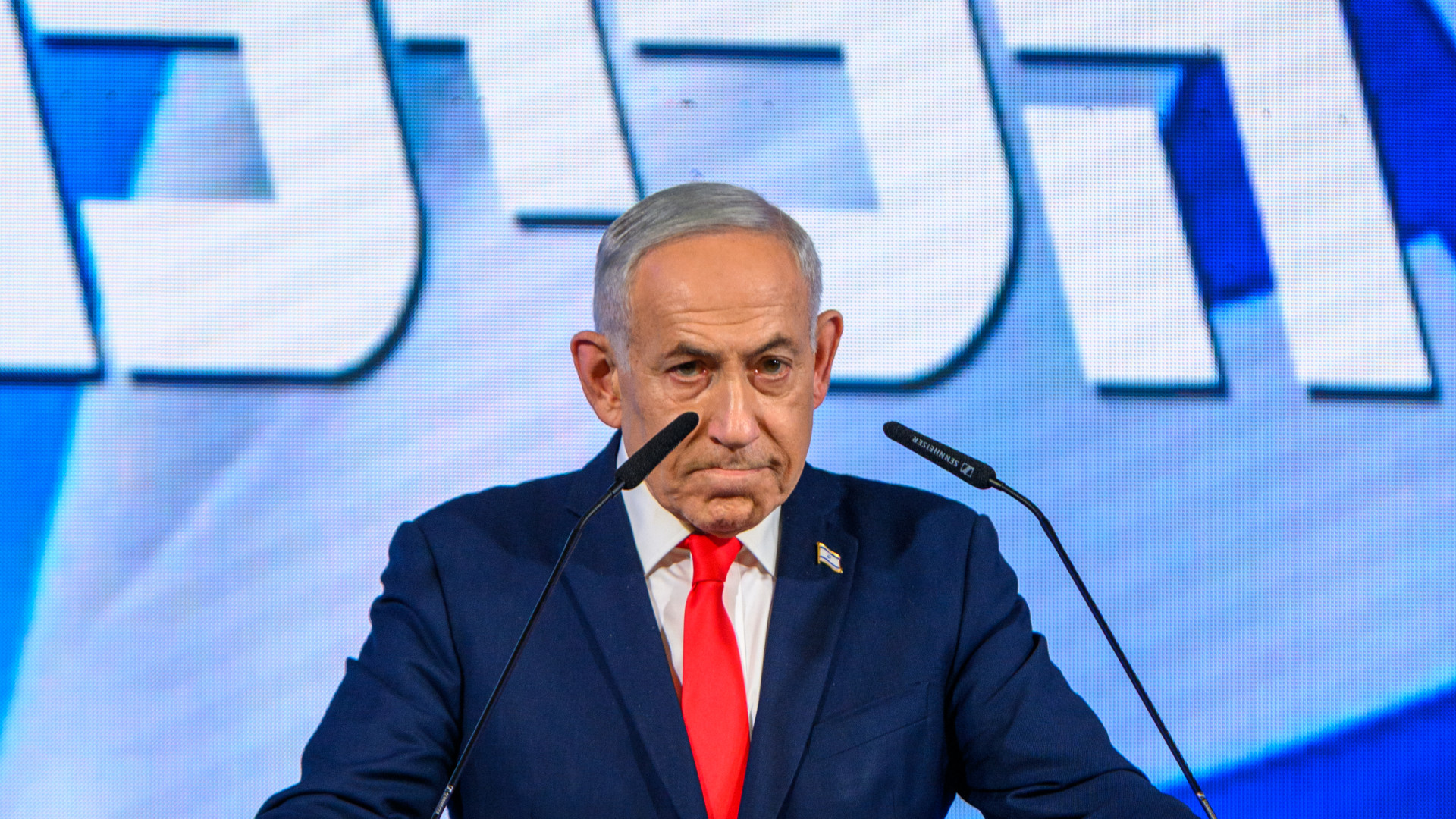Netanjahu szorult helyzetben, politikai válság előtt áll Izrael