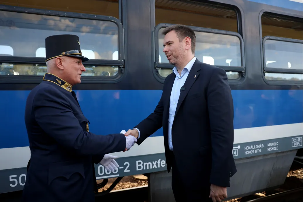 A kormány bruttó 19 milliárdból készíti elő a Budapest–Bécs/Varsó nagysebességű vasutat