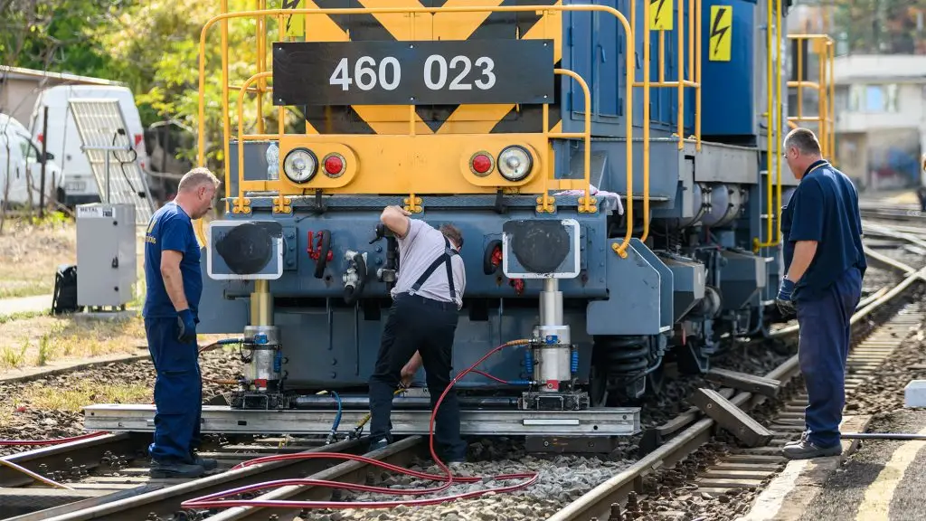 Kisiklott egy mozdony a Déli pályaudvaron, korlátozzák a vonatközlekedést