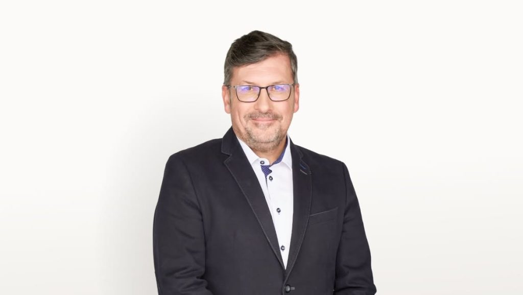 Molnár János: az edző felfüggesztés után másik önkormányzati cégnél folytathatta a munkát