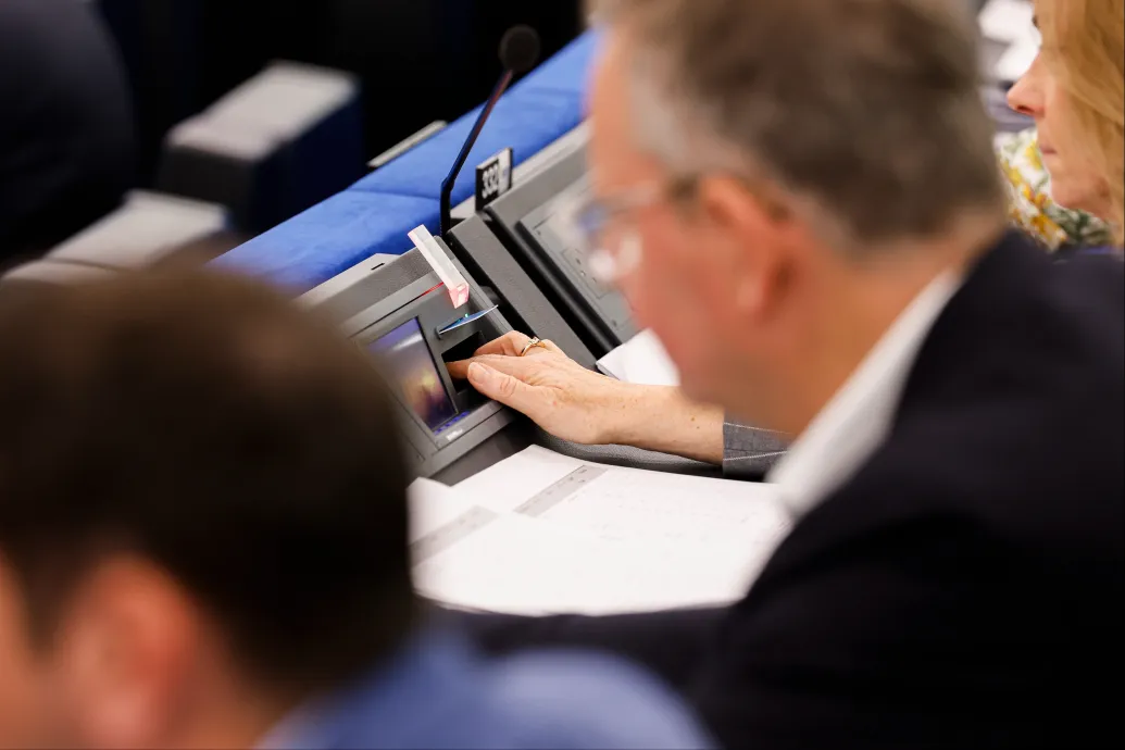 Az EP-ben újra összeállt a jobbközép–szélsőjobb az iszlamista beszivárgás ellen