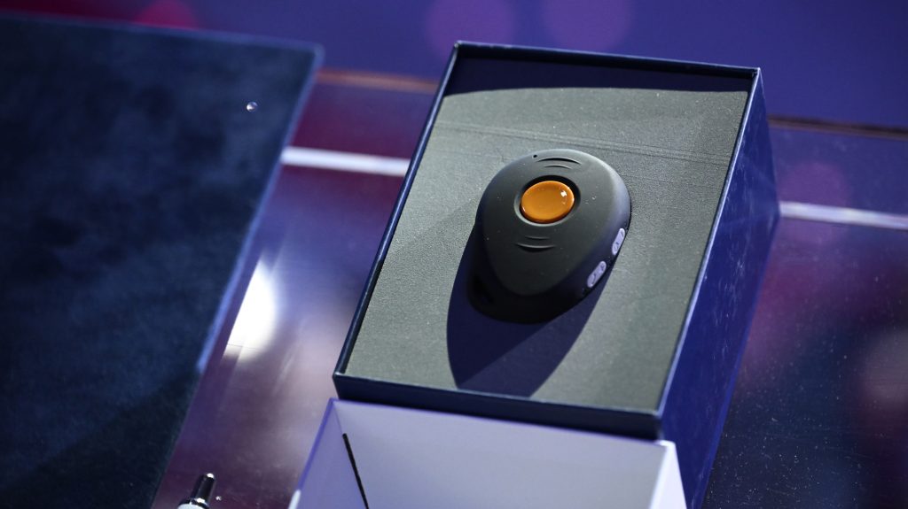 Állami szervezetek veszik át 2027-től a Gondosóra programot a 4iG-től