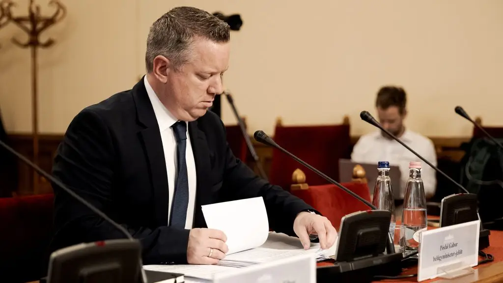 Megsemmisítették a sóskúti dél-koreai akkuipari gyár környezethasználati engedélyét