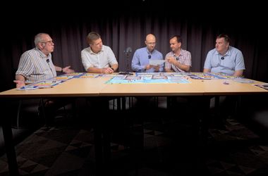 A HVG filmjében magyar szakértők egy war roomban modellezik az orosz hibrid nyomást