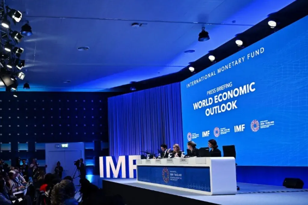 Az IMF 1,9 és 2,8 százalékra csökkentette a magyar inflációs előrejelzést